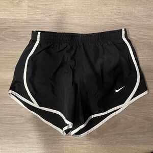 Nike girls Dri-Fit Tempo Black and white  Athletic Shorts